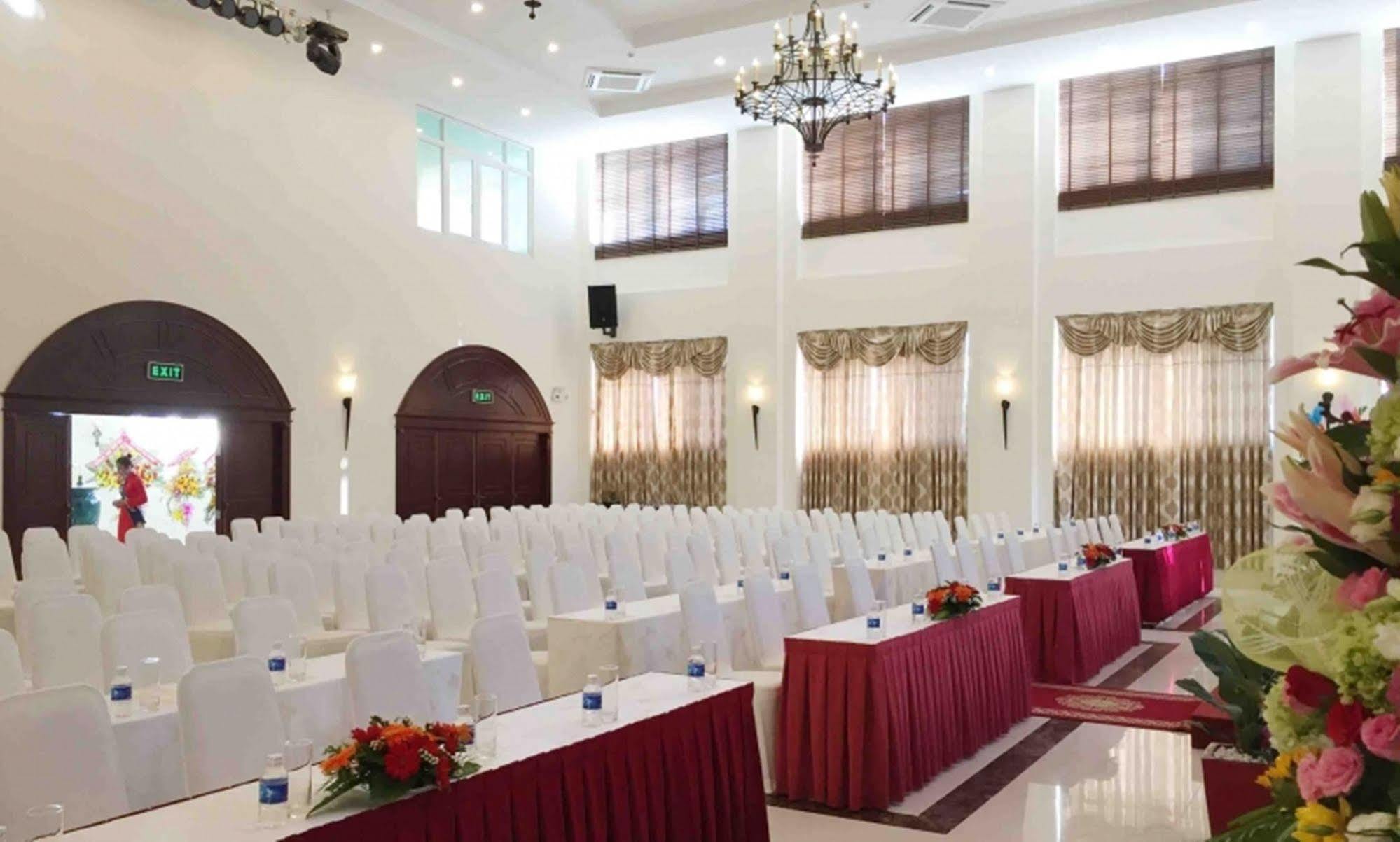 Sai Gon Rach Gia Hotel Buitenkant foto